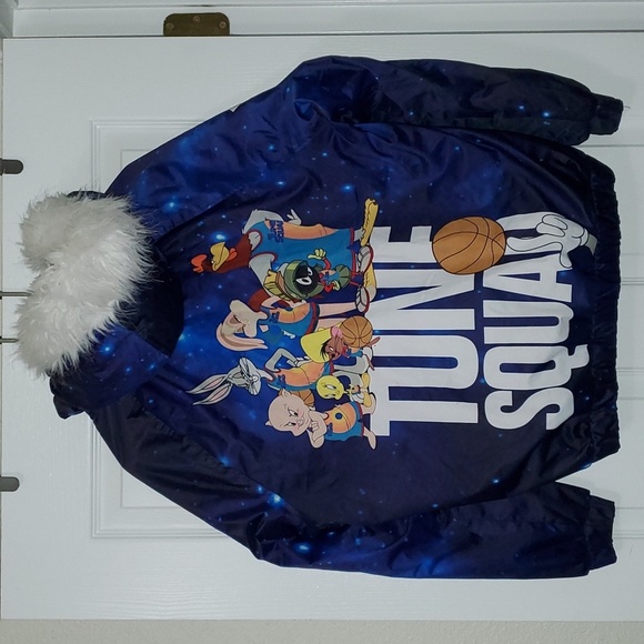 Members Only x Space Jam: A New Legacy Snorkel Bomber Puffer Jacket Size Medium - Picture 3 of 16
